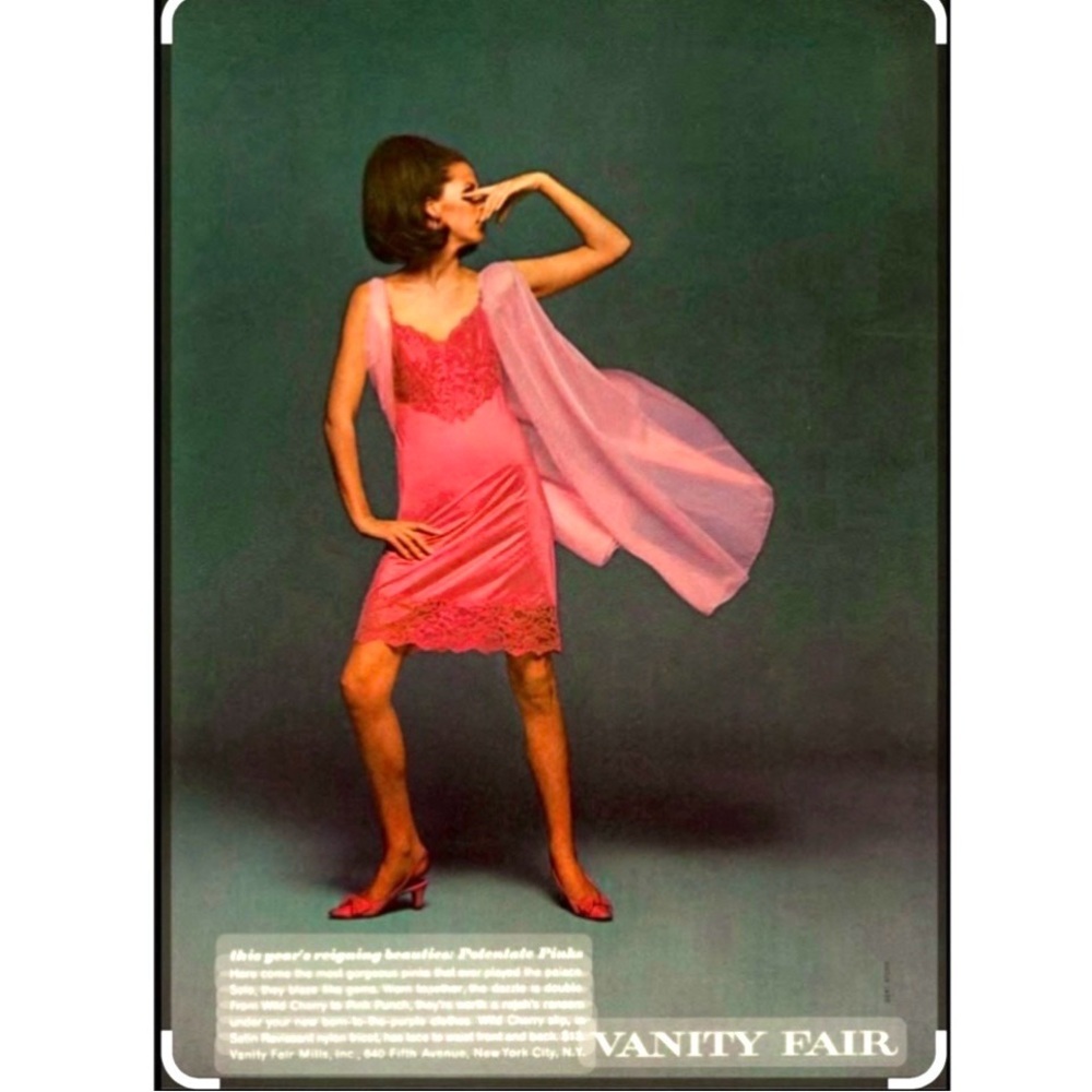 Vintage 1960s Vanity Fair Full Slip Chemise Negligee Coral Orange Lace Floral S